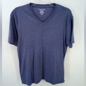 ⭐3/$30 Banana Republic Premium wash Tee Blue V-neck Short Sleeve Cotton S